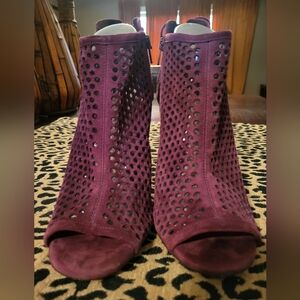 Gianni Bini Elegant Burgundy Peep-Toe Ankle Boots